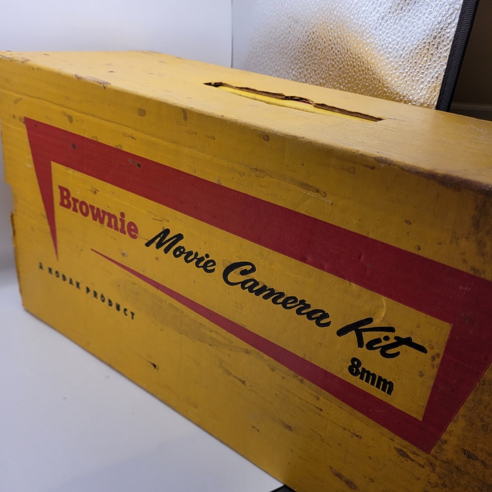 Vintage Kodak Brownie 8mm Movie Camera Kit Box with Movie Light & GE Flood Lamps